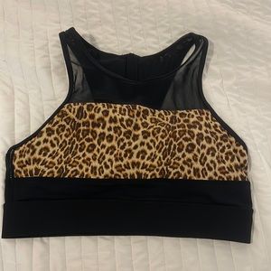 EUC ✨Zyia All-Star black and leopard print bra
